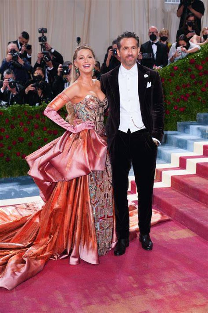 blake lively red carpet style