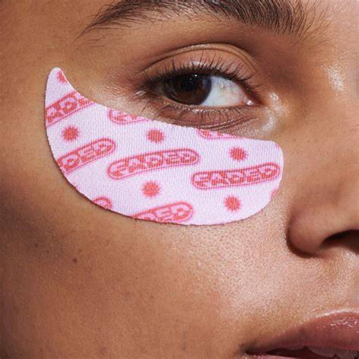 Faded Under Eye Masks