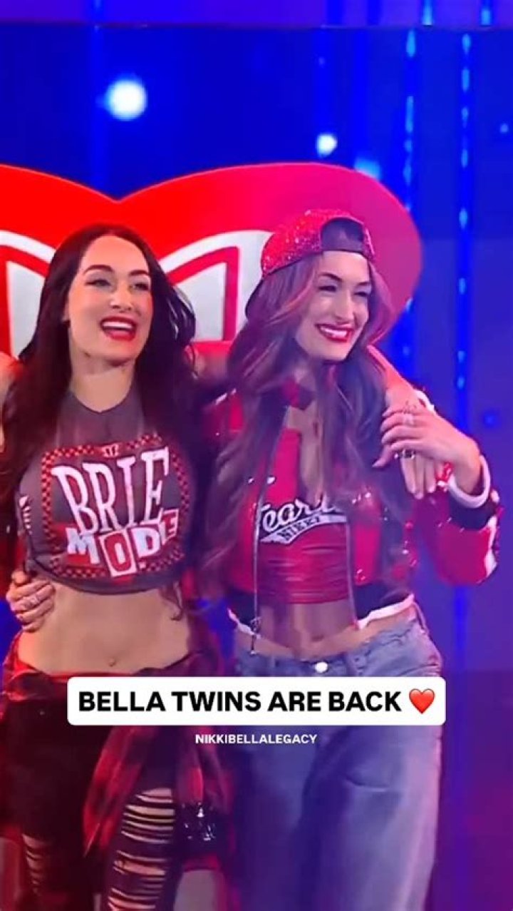 Saraya The Bella Twins