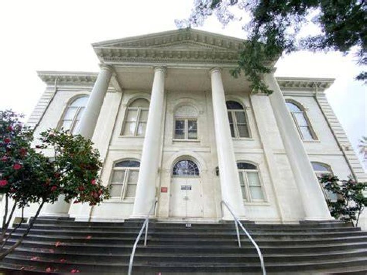 The former courthouse, now the Monroe County Heritage Museum.